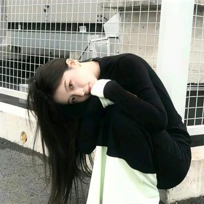 我唾弃你的坟墓：似曾相识